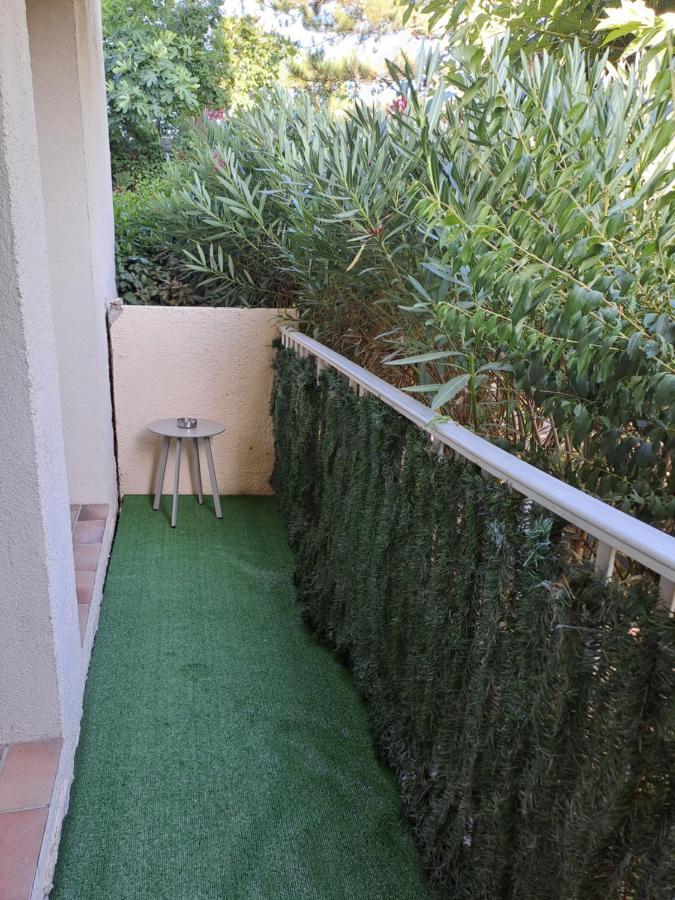 T2 A 2Min Du Centre +Parking Apartment LʼIsle-sur-la-Sorgue Exterior foto